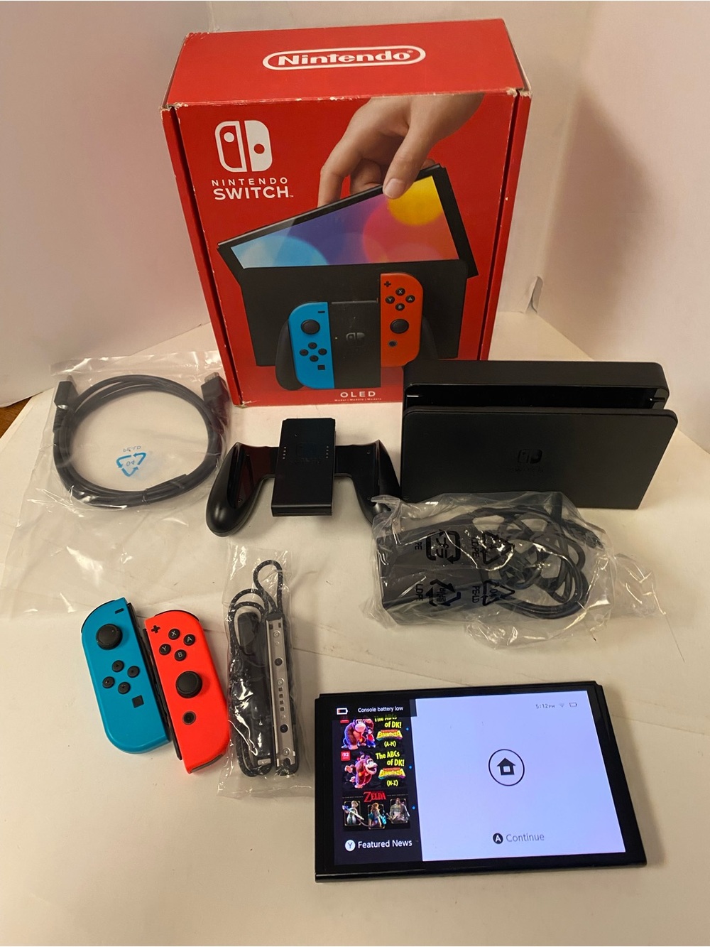 Nintendo Switch OLED - HEG—01 Neon Blue & Neon Red Joy-Con 1 Game SONIC X SHADOW
